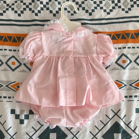 Pink Lace Trim Baby Outfit - Picture 2 of 3